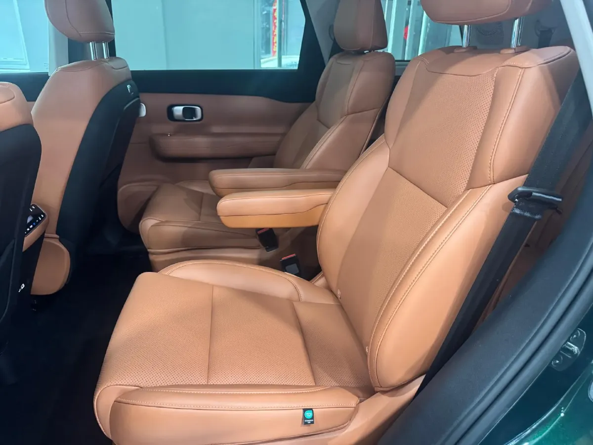 2024 Leapmotor C16 1.5L 95HP L4 REEV 28.4KWH,autocango,china used car exporter,china ev exporter,chinese used car exporter,chinese used ev exporter