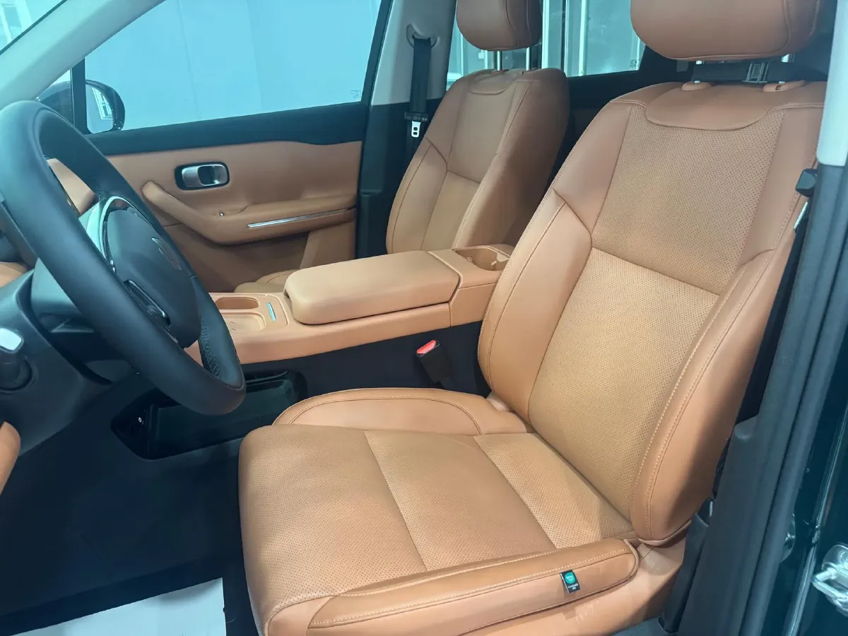 2024 Leapmotor C16 1.5L 95HP L4 REEV 28.4KWH,autocango,china used car exporter,china ev exporter,chinese used car exporter,chinese used ev exporter