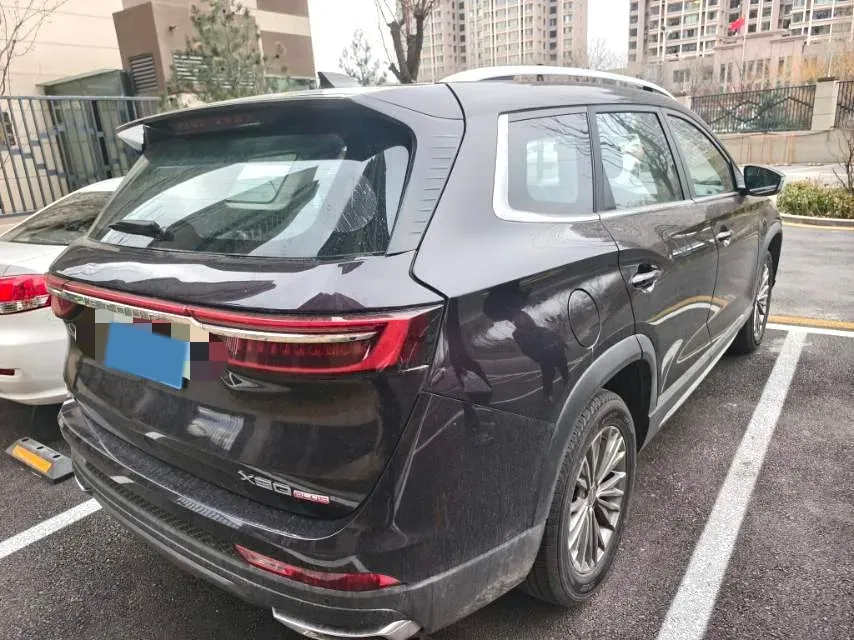 2021 Jetour X90 Plus 1.5T 156HP L4 6MT,autocango,china used car exporter,china ev exporter,chinese used car exporter,chinese used ev exporter