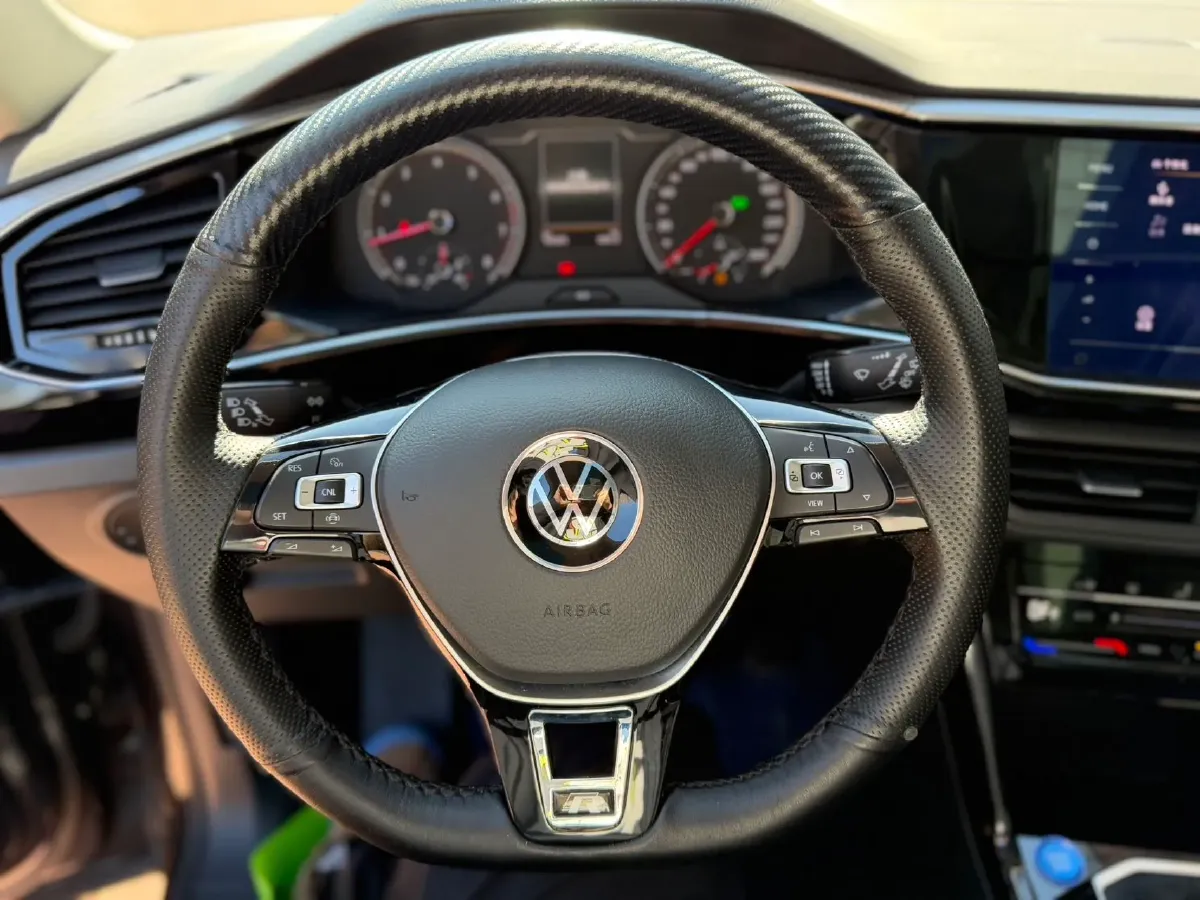 2022 Volkswagen Tayron 1.4T 150HP L4 7DCT,autocango,china used car exporter,china ev exporter,chinese used car exporter,chinese used ev exporter