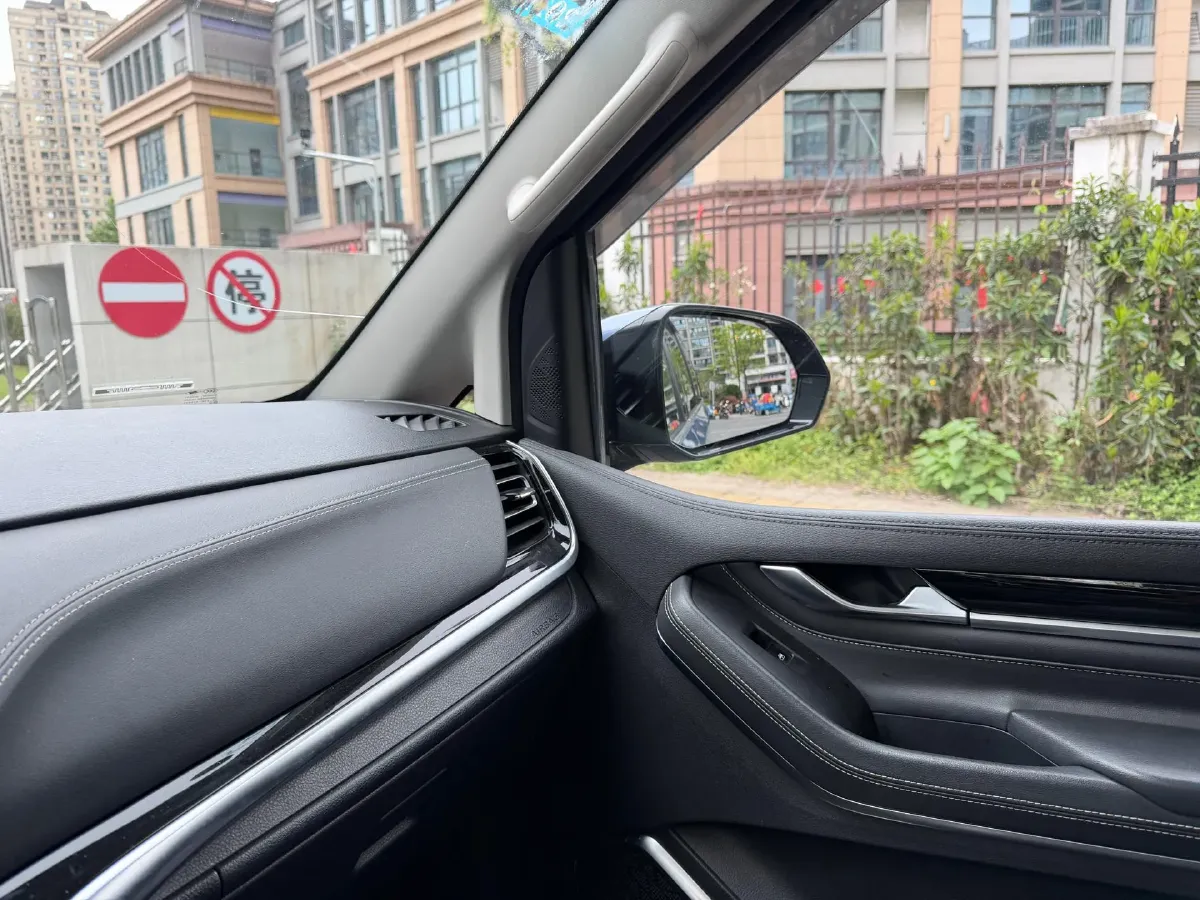 2020 MAXUS G20 2.0T 163HP L4 8AT,autocango,china used car exporter,china ev exporter,chinese used car exporter,chinese used ev exporter