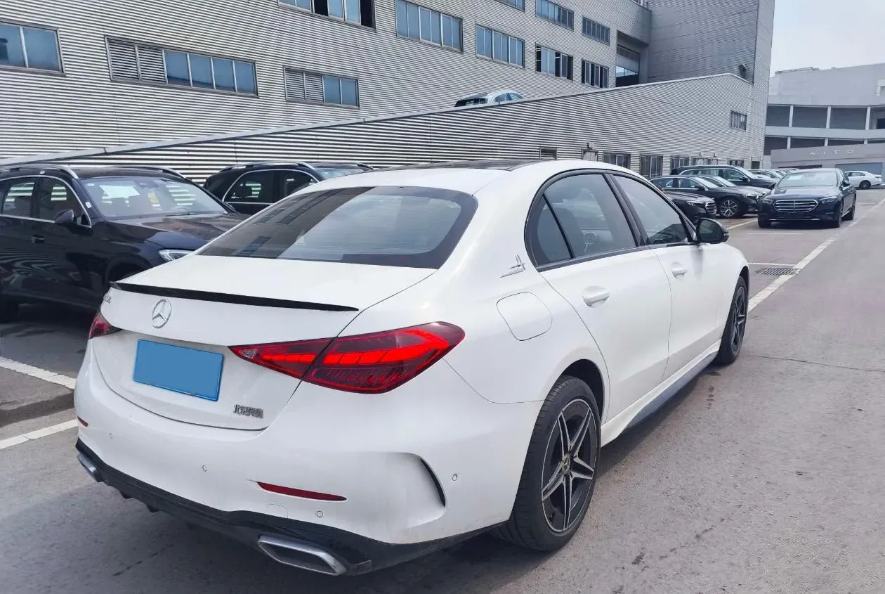 2025 Mercedes-Benz C Class 1.5T 204HP L4 9AT,autocango,china used car exporter,china ev exporter,chinese used car exporter,chinese used ev exporter