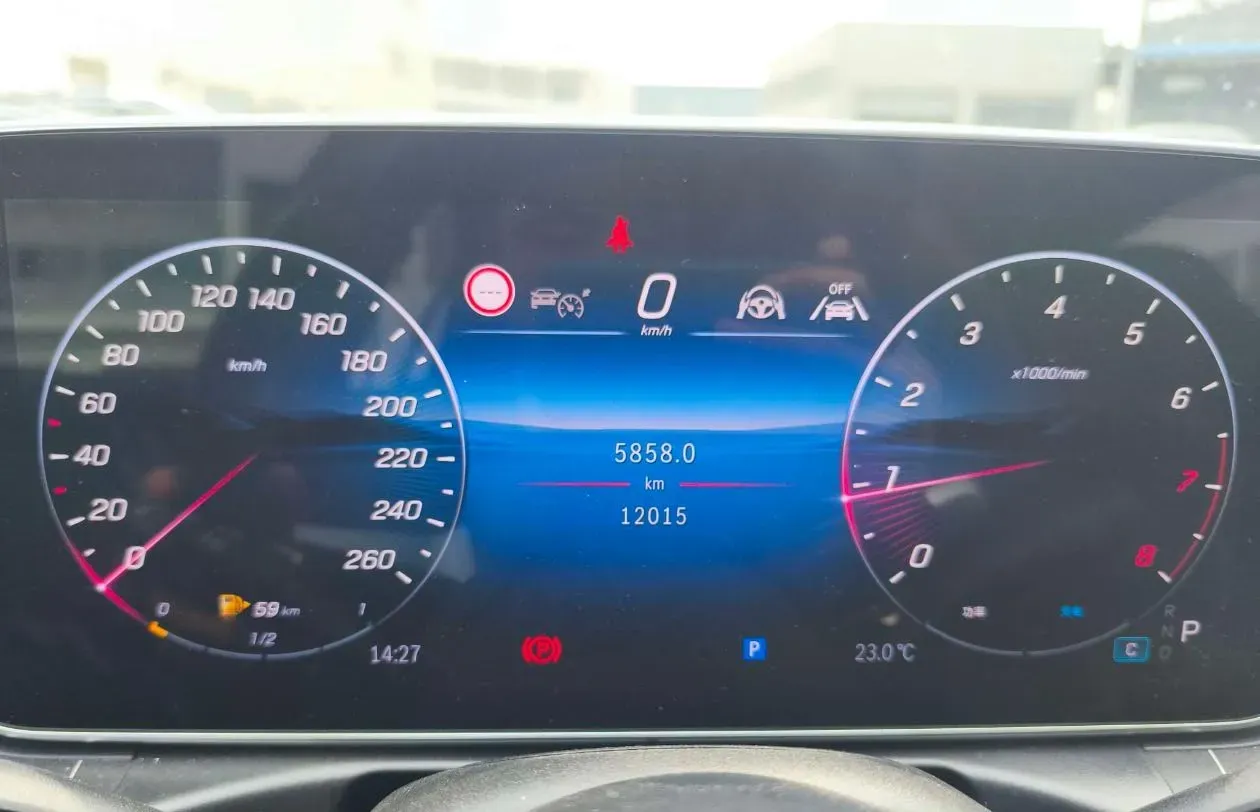 2025 Mercedes-Benz C Class 1.5T 204HP L4 9AT,autocango,china used car exporter,china ev exporter,chinese used car exporter,chinese used ev exporter