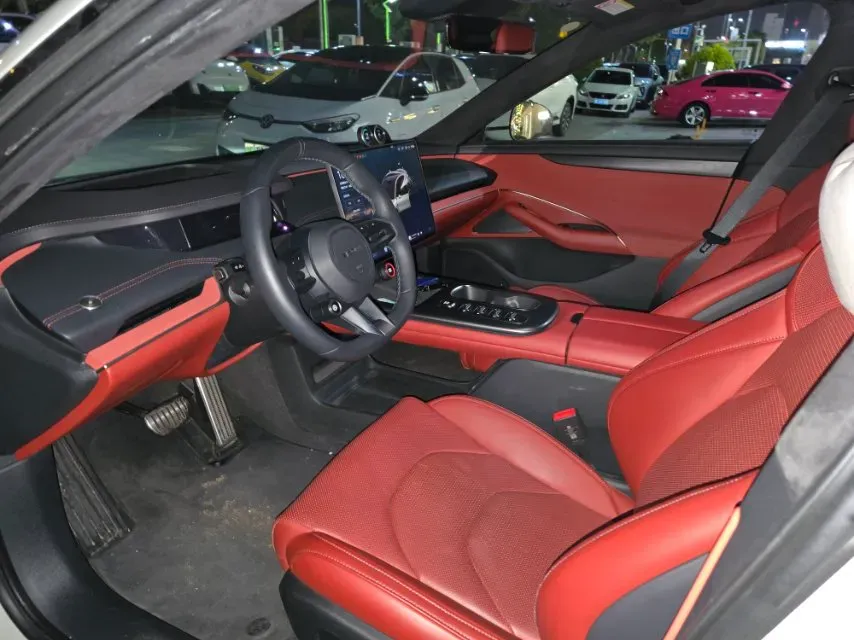 2024 MI SU7 BEV 101KWH,autocango,china used car exporter,china ev exporter,chinese used car exporter,chinese used ev exporter