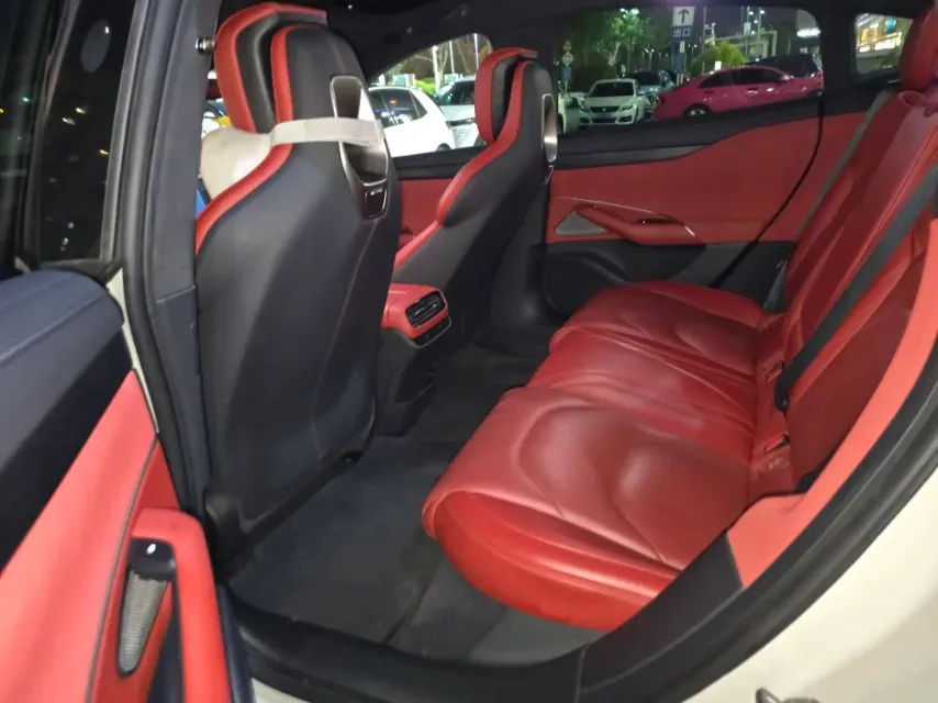 2024 MI SU7 BEV 101KWH,autocango,china used car exporter,china ev exporter,chinese used car exporter,chinese used ev exporter