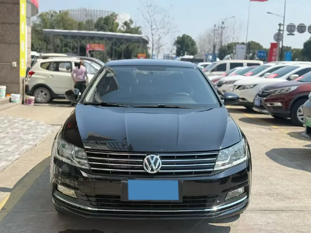 2017 Volkswagen Lavida 1.4T 131HP L4 7DCT,autocango,china used car exporter,china ev exporter,chinese used car exporter,chinese used ev exporter