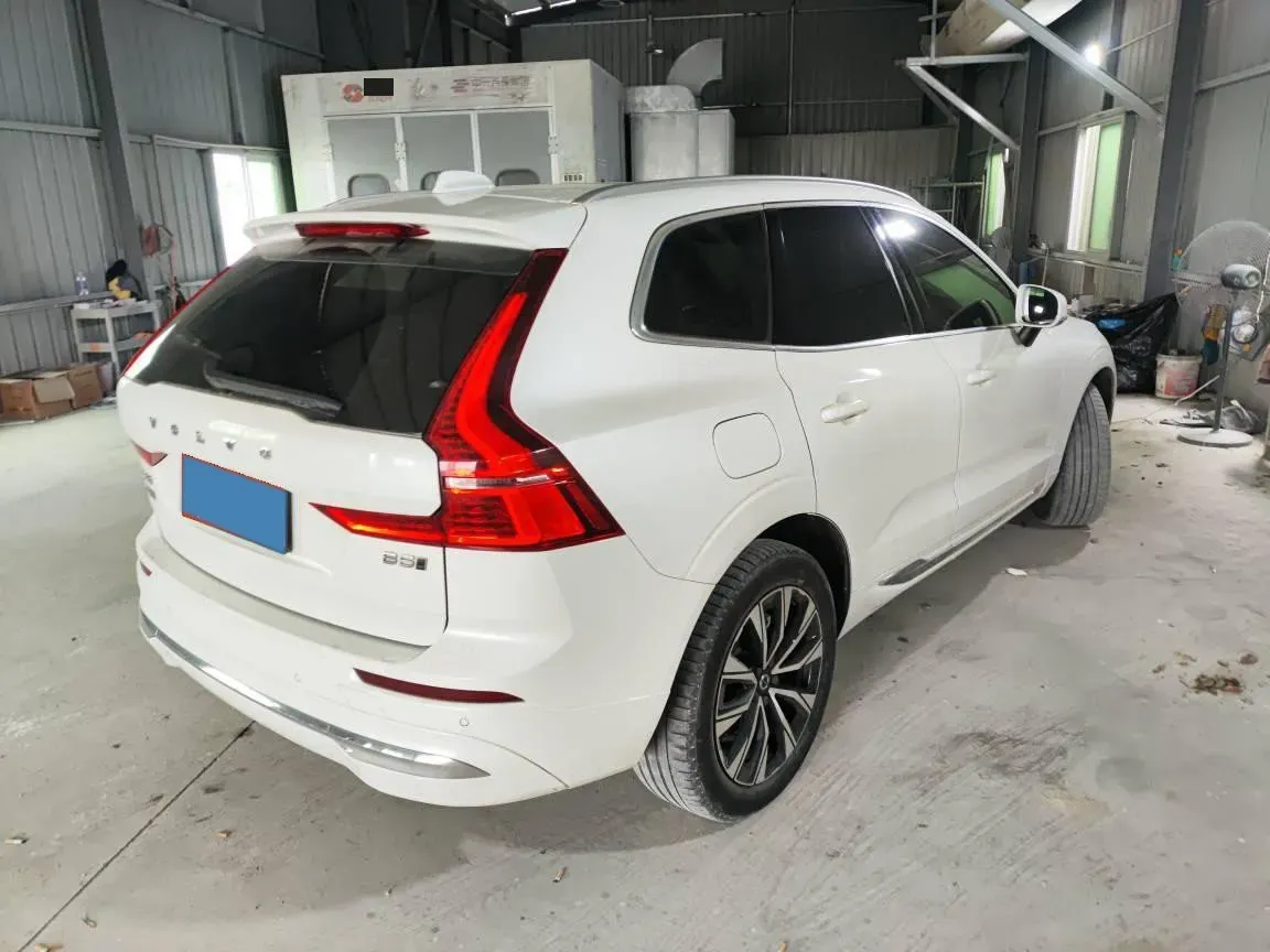 2023 Volvo XC60 2.0T 250HP L4 8AT,autocango,china used car exporter,china ev exporter,chinese used car exporter,chinese used ev exporter