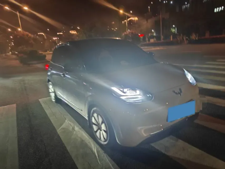 2023 WuLing BinGuo BEV 31.9KWH,autocango,china used car exporter,china ev exporter,chinese used car exporter,chinese used ev exporter