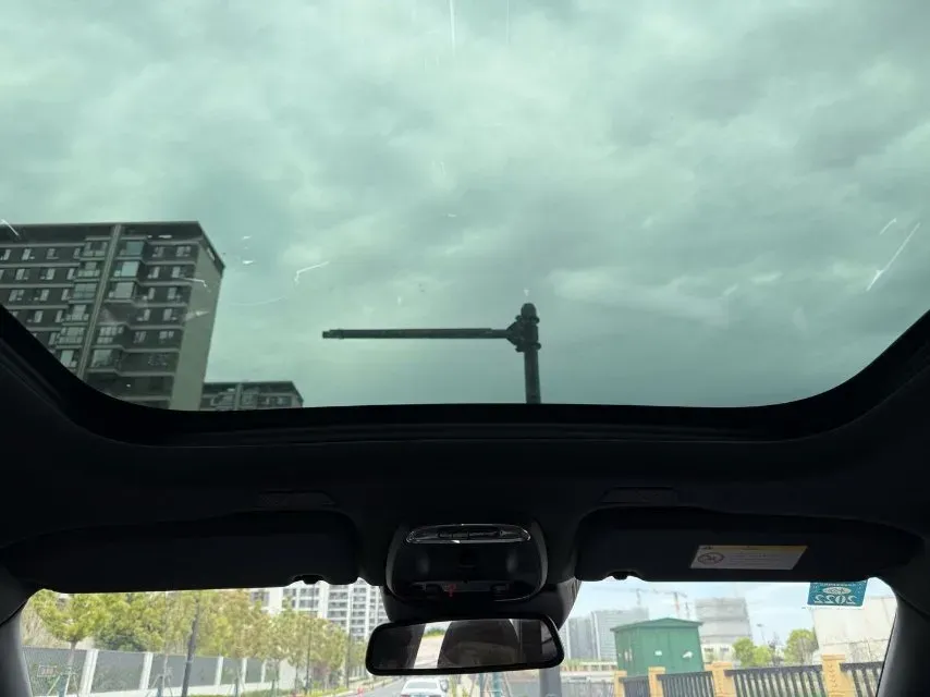 2021 Volvo XC60 2.0T 250HP L4 8AT,autocango,china used car exporter,china ev exporter,chinese used car exporter,chinese used ev exporter