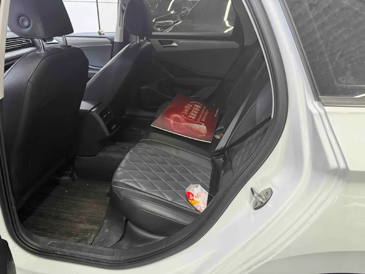 2023 Volkswagen Sagitar 1.5T 160HP L4 7DCT,autocango,china used car exporter,china ev exporter,chinese used car exporter,chinese used ev exporter