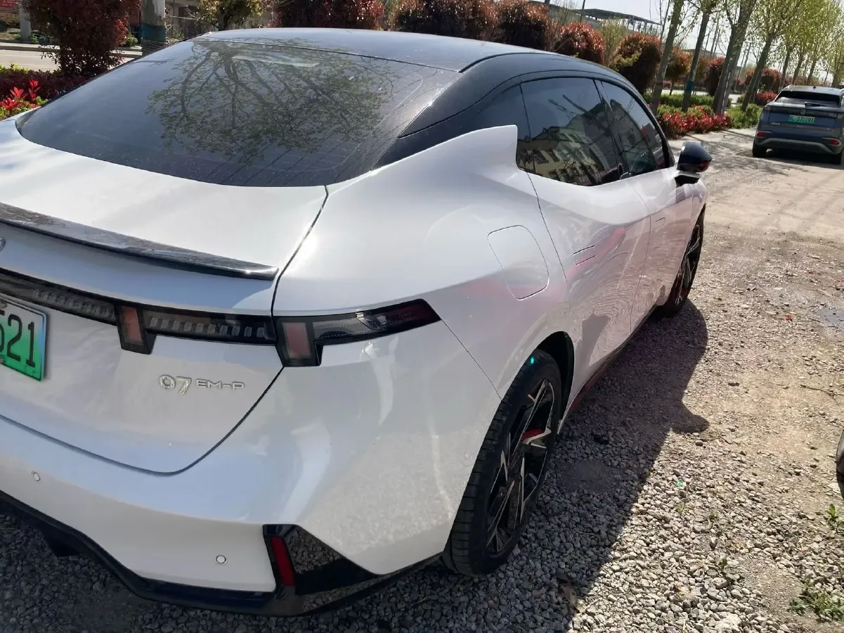 2024 LYNK&CO 07 EM-P 1.5T 163HP L4 3DHT PHEV 18.99KWH,autocango,china used car exporter,china ev exporter,chinese used car exporter,chinese used ev exporter