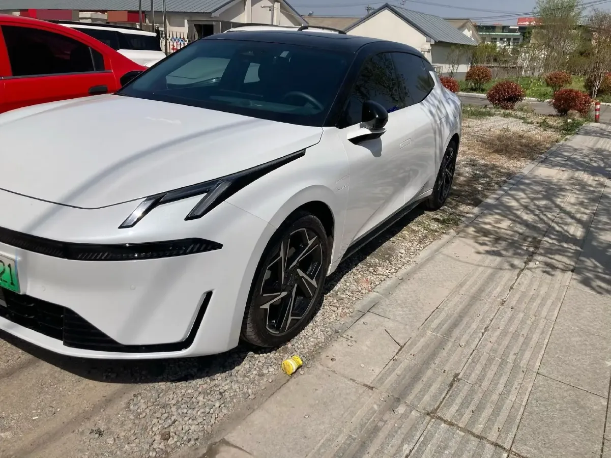 2024 LYNK&CO 07 EM-P 1.5T 163HP L4 3DHT PHEV 18.99KWH,autocango,china used car exporter,china ev exporter,chinese used car exporter,chinese used ev exporter