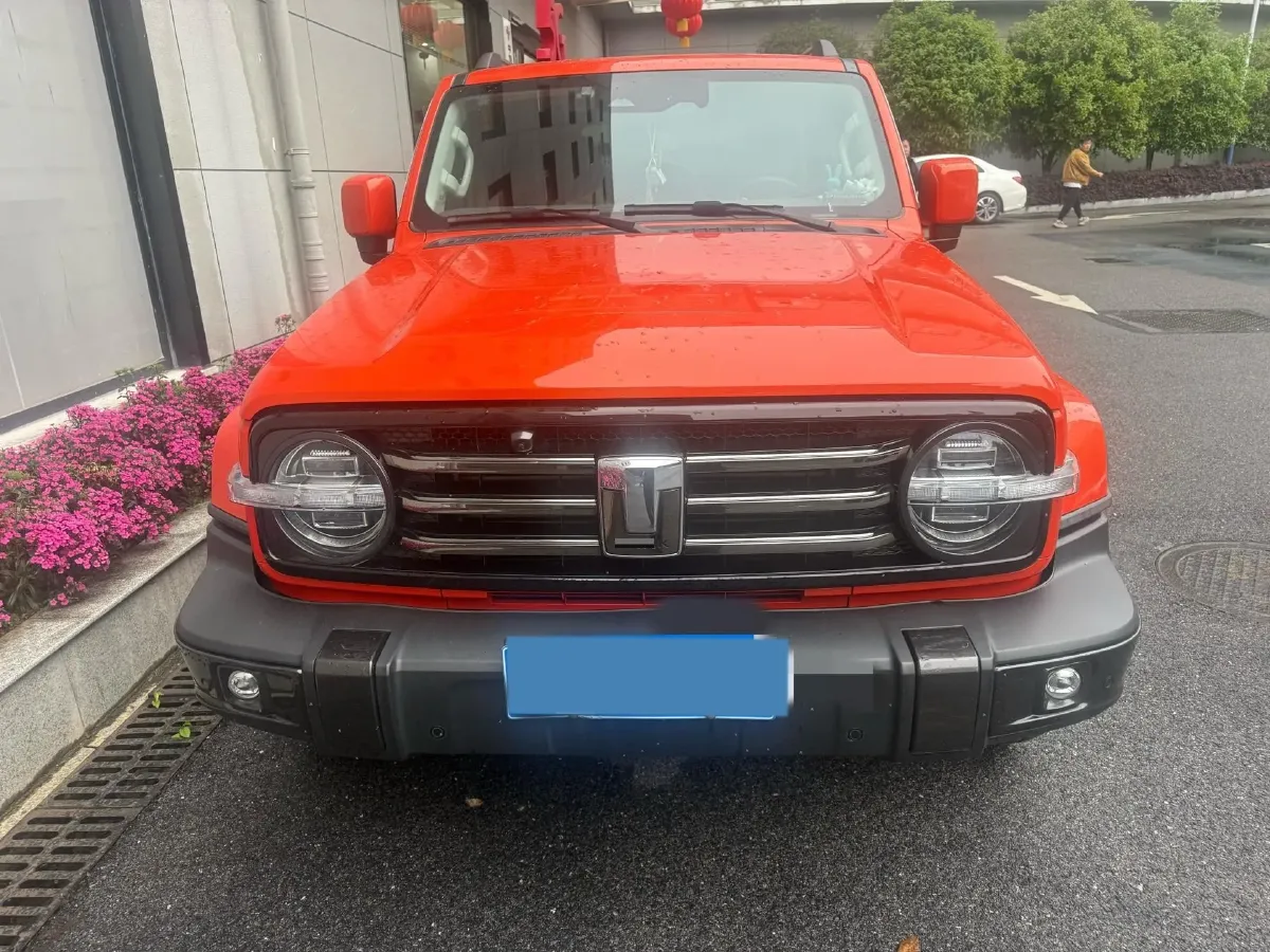 2021 Tank 300 2.0T 227HP L4 8AT,autocango,china used car exporter,china ev exporter,chinese used car exporter,chinese used ev exporter