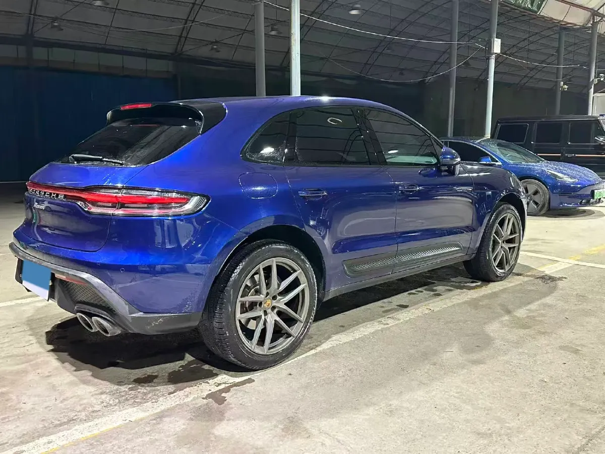2023 Porsche Macan 2.0T 265HP L4 7DCT,autocango,china used car exporter,china ev exporter,chinese used car exporter,chinese used ev exporter