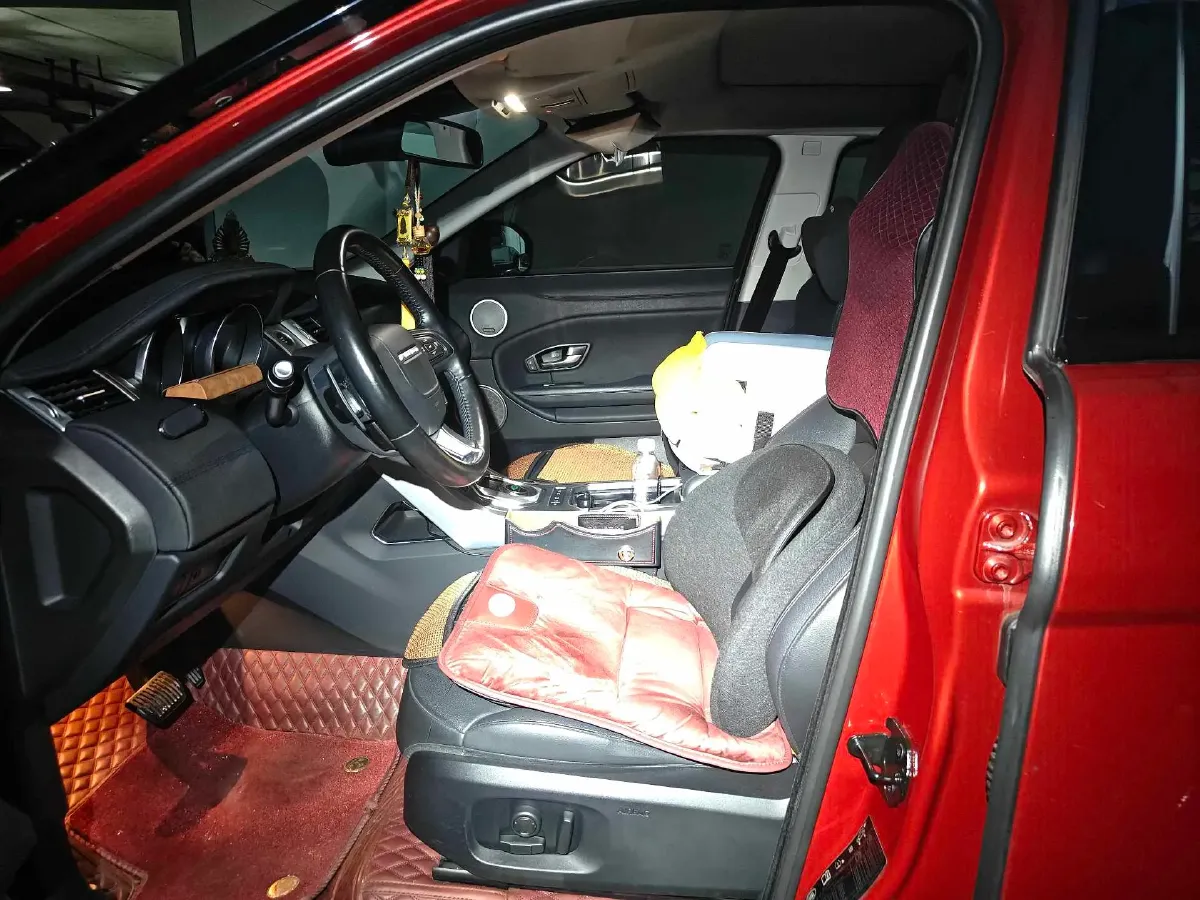 2018 Land Rover Range Rover Evoque 2.0T 241HP L4 9AT,autocango,china used car exporter,china ev exporter,chinese used car exporter,chinese used ev exporter