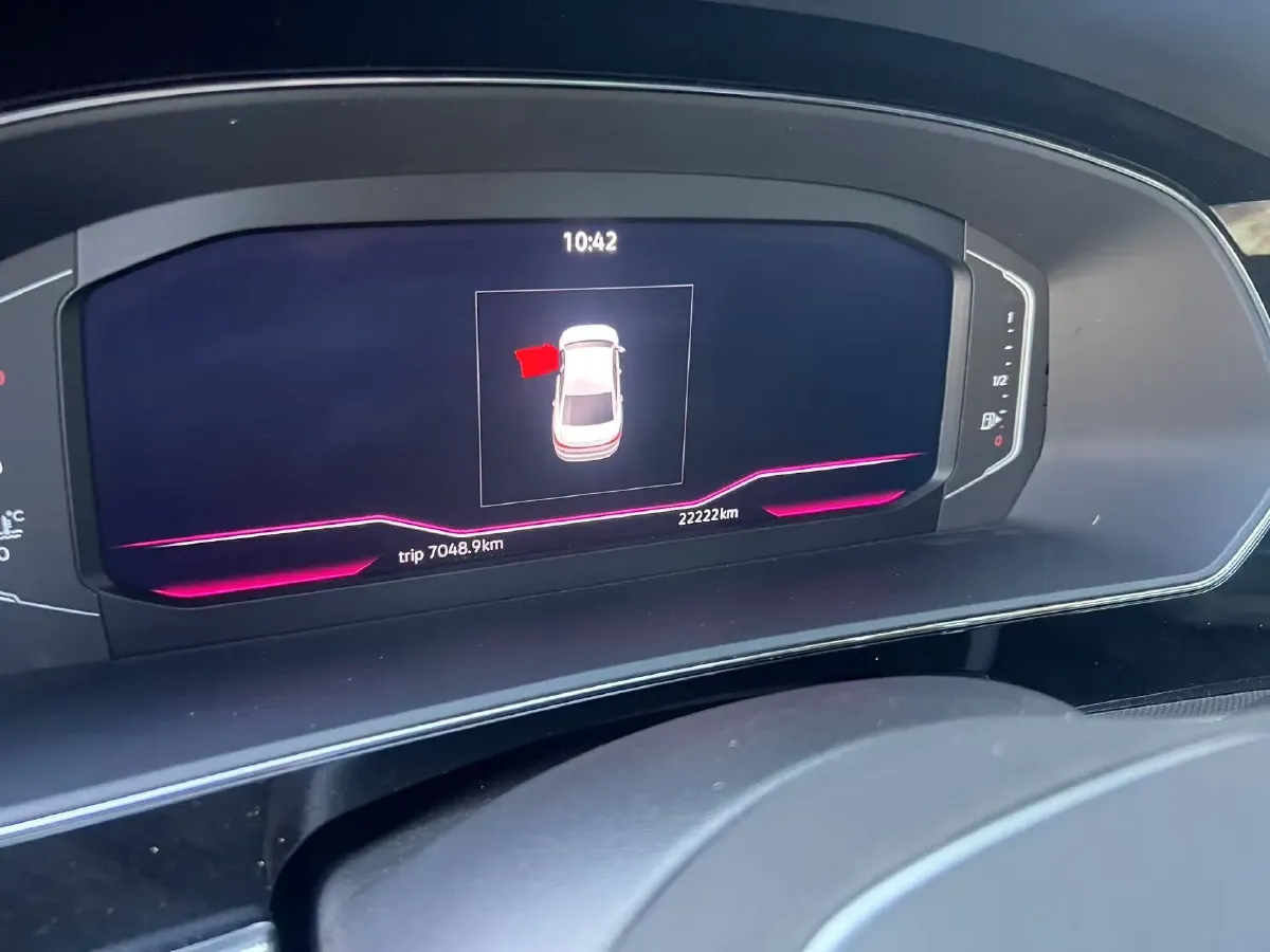 2024 Volkswagen Passat 2.0T 220HP L4 7DCT,autocango,china used car exporter,china ev exporter,chinese used car exporter,chinese used ev exporter