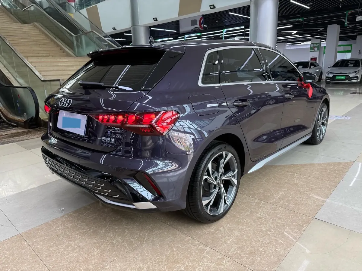 2025 Audi A3 1.5T 160HP L4 7DCT,autocango,china used car exporter,china ev exporter,chinese used car exporter,chinese used ev exporter