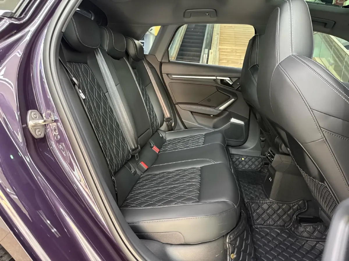 2025 Audi A3 1.5T 160HP L4 7DCT,autocango,china used car exporter,china ev exporter,chinese used car exporter,chinese used ev exporter