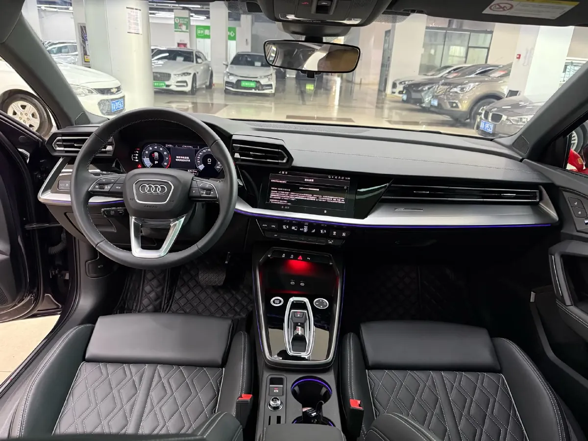 2025 Audi A3 1.5T 160HP L4 7DCT,autocango,china used car exporter,china ev exporter,chinese used car exporter,chinese used ev exporter