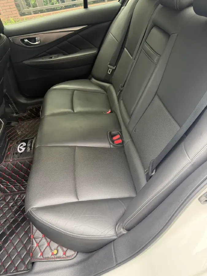 2018 Jeep Grand Commander 2.0T 265HP L4 9AT,autocango,china used car exporter,china ev exporter,chinese used car exporter,chinese used ev exporter