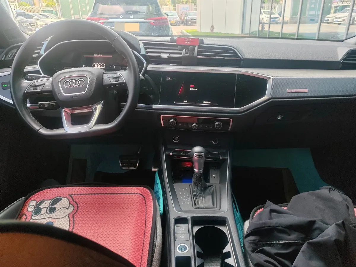 2024 Audi Q3 1.5T 160HP L4 7DCT,autocango,china used car exporter,china ev exporter,chinese used car exporter,chinese used ev exporter