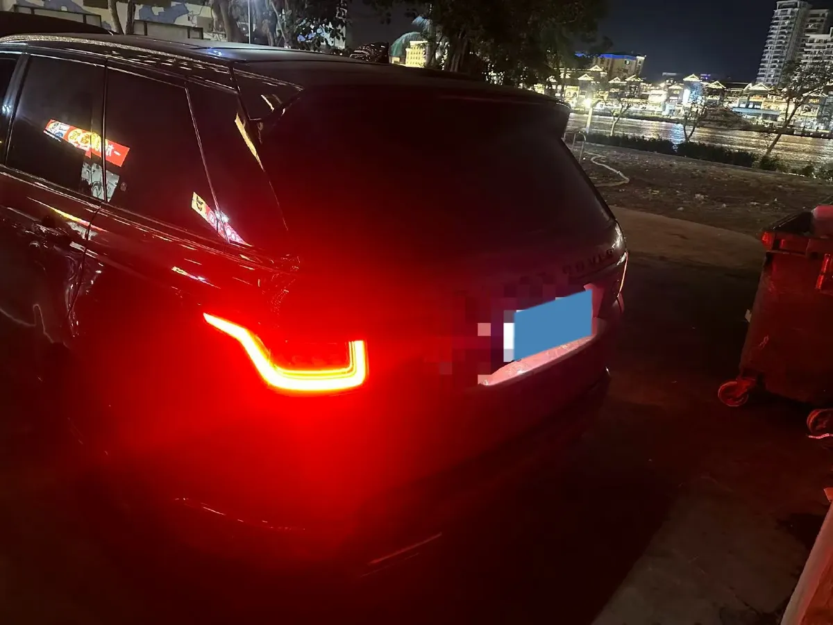 2021 Land Rover Range Rover Sport 3.0T 400HP L6 8AT,autocango,china used car exporter,china ev exporter,chinese used car exporter,chinese used ev exporter