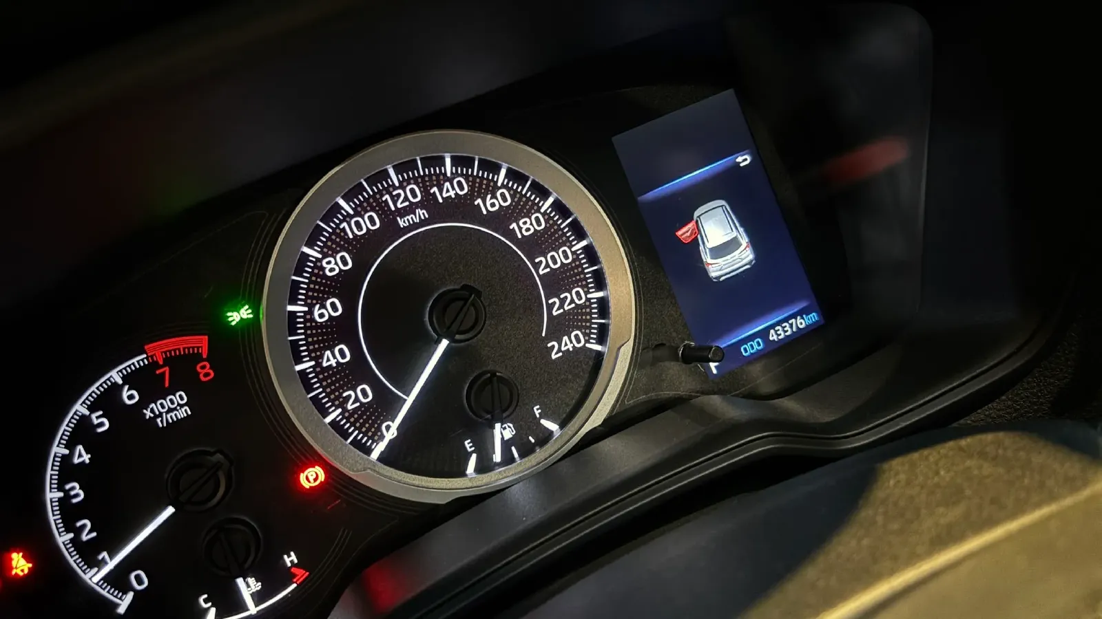 2023 Toyota Frontlander 2.0L 171HP L4 CVT,autocango,china used car exporter,china ev exporter,chinese used car exporter,chinese used ev exporter