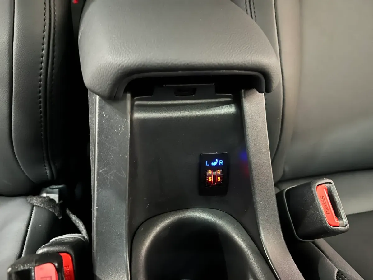 2022 Toyota Levin 1.2T 116HP L4 CVT,autocango,china used car exporter,china ev exporter,chinese used car exporter,chinese used ev exporter