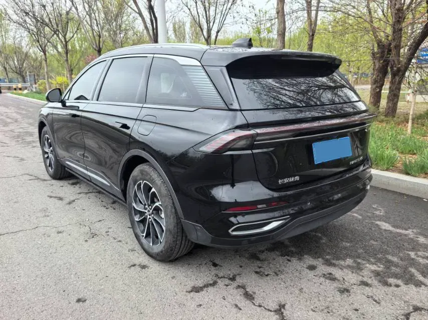 2025 Lincoln Nautilus 2.0T 261HP L4 8AT,autocango,china used car exporter,china ev exporter,chinese used car exporter,chinese used ev exporter