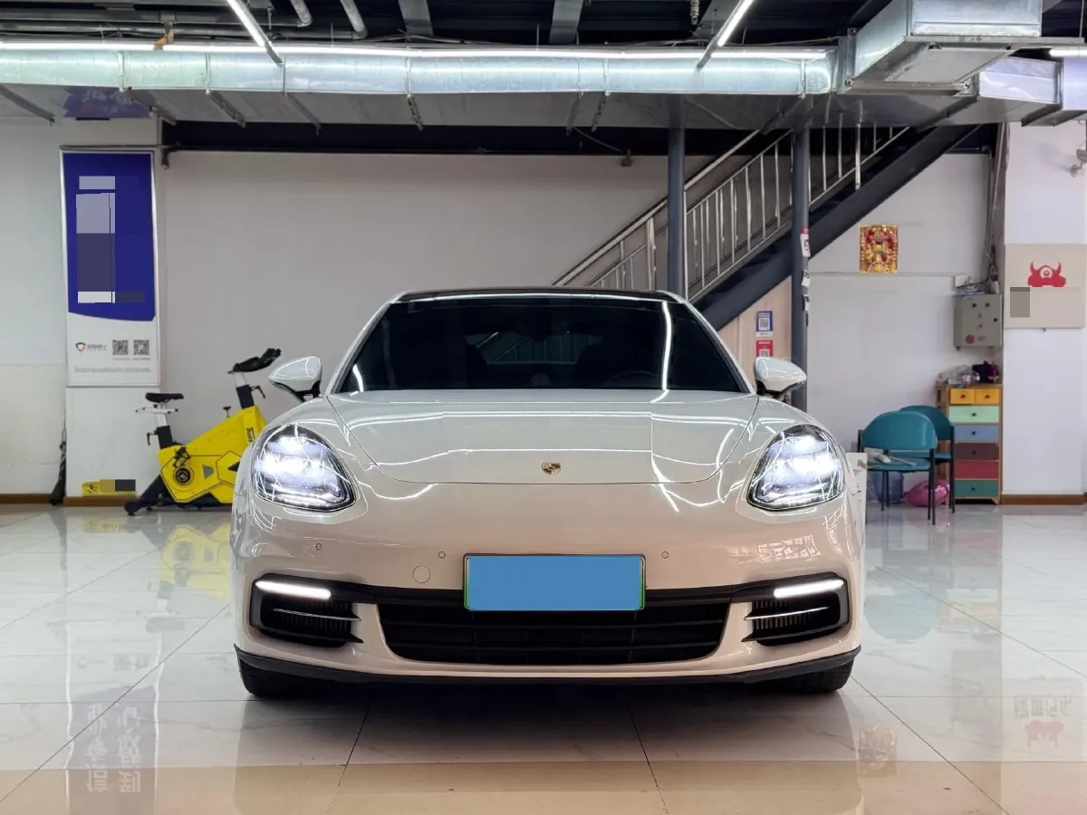 2017 Porsche Panamera 2.9T 330HP V6 8DCT PHEV,autocango,china used car exporter,china ev exporter,chinese used car exporter,chinese used ev exporter
