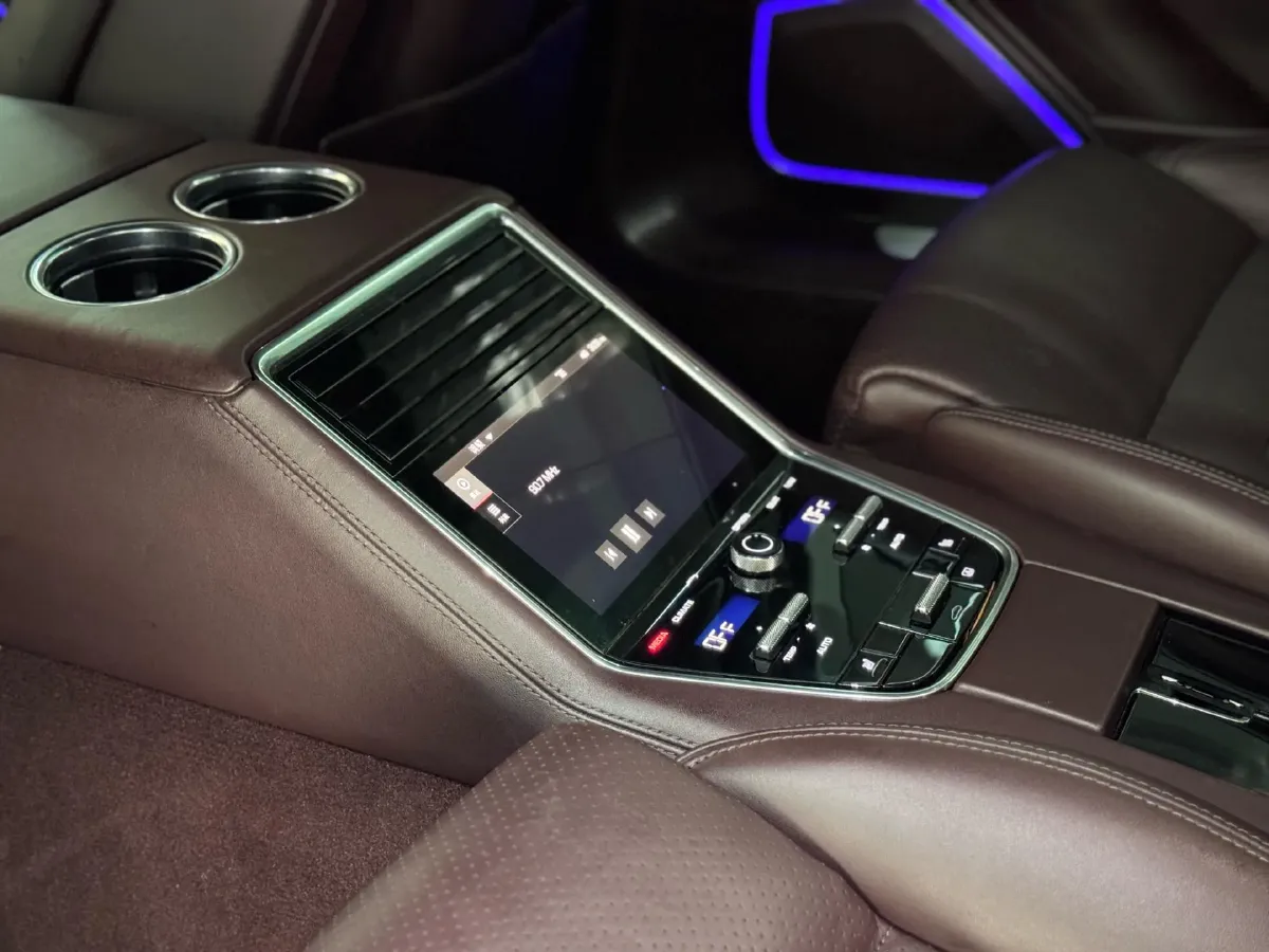 2017 Porsche Panamera 2.9T 330HP V6 8DCT PHEV,autocango,china used car exporter,china ev exporter,chinese used car exporter,chinese used ev exporter