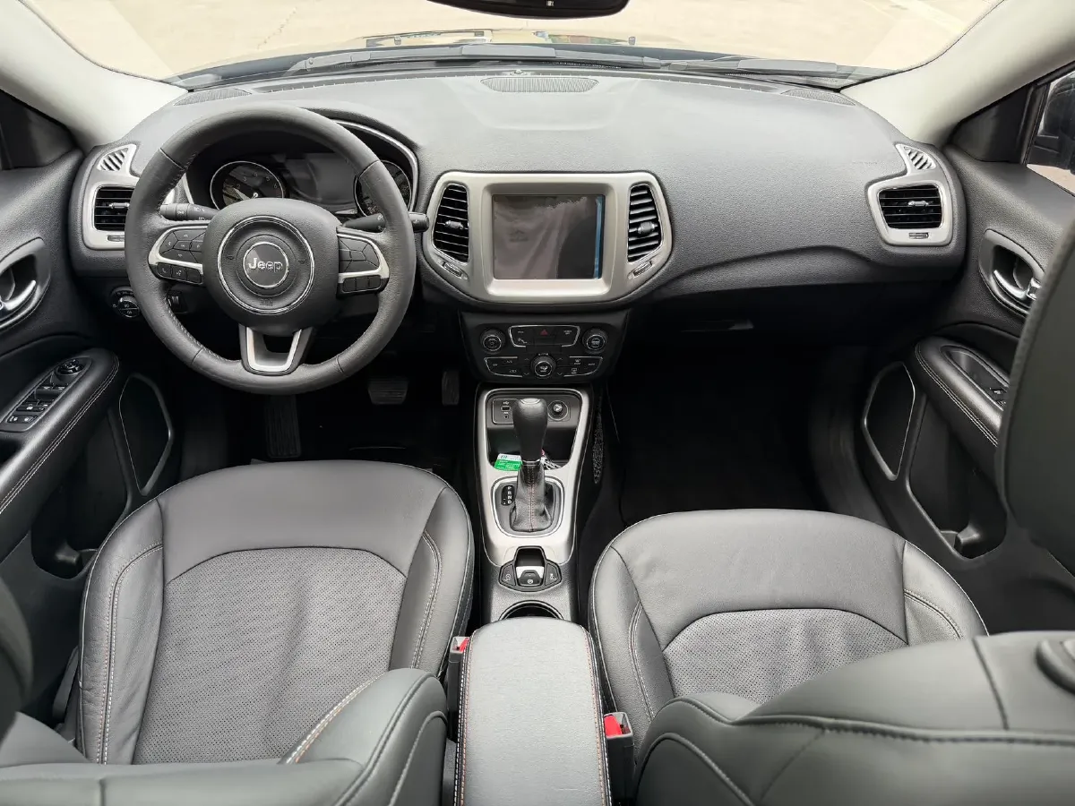 2017 Jeep Compass 1.4T 165HP L4 7DCT,autocango,china used car exporter,china ev exporter,chinese used car exporter,chinese used ev exporter