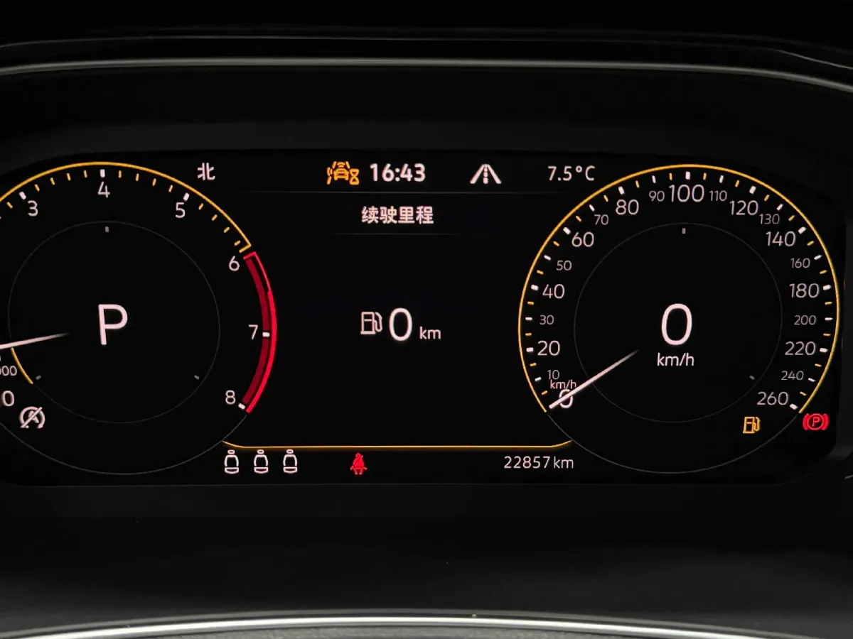 2022 Volkswagen T-Roc 1.4T 150HP L4 7DCT,autocango,china used car exporter,china ev exporter,chinese used car exporter,chinese used ev exporter