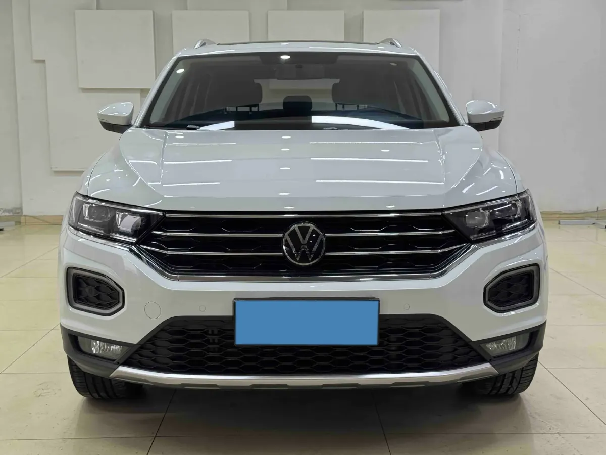 2022 Volkswagen T-Roc 1.4T 150HP L4 7DCT,autocango,china used car exporter,china ev exporter,chinese used car exporter,chinese used ev exporter