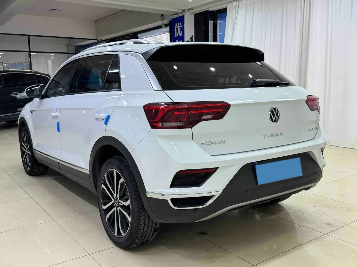 2022 Volkswagen T-Roc 1.4T 150HP L4 7DCT,autocango,china used car exporter,china ev exporter,chinese used car exporter,chinese used ev exporter