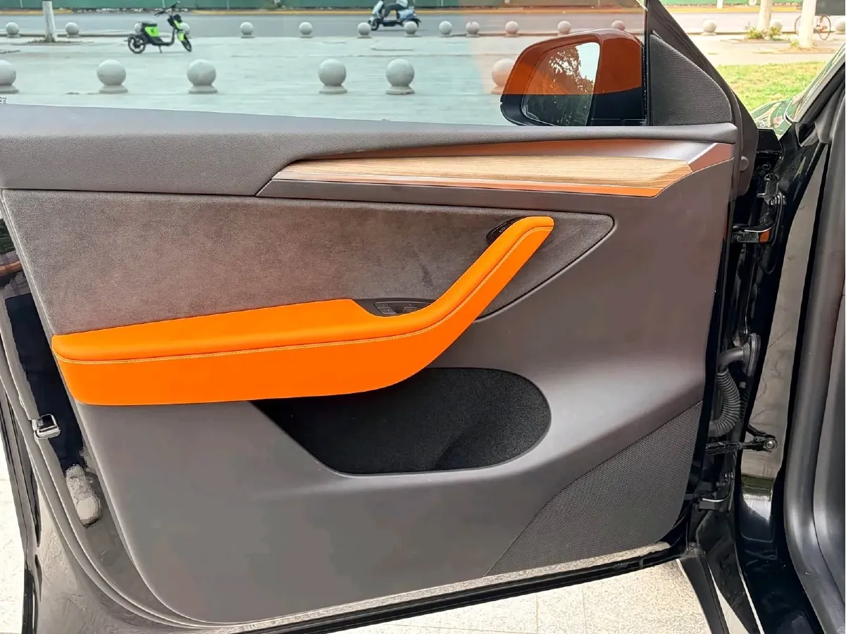 2022 Tesla Model Y BEV 60KWH,autocango,china used car exporter,china ev exporter,chinese used car exporter,chinese used ev exporter