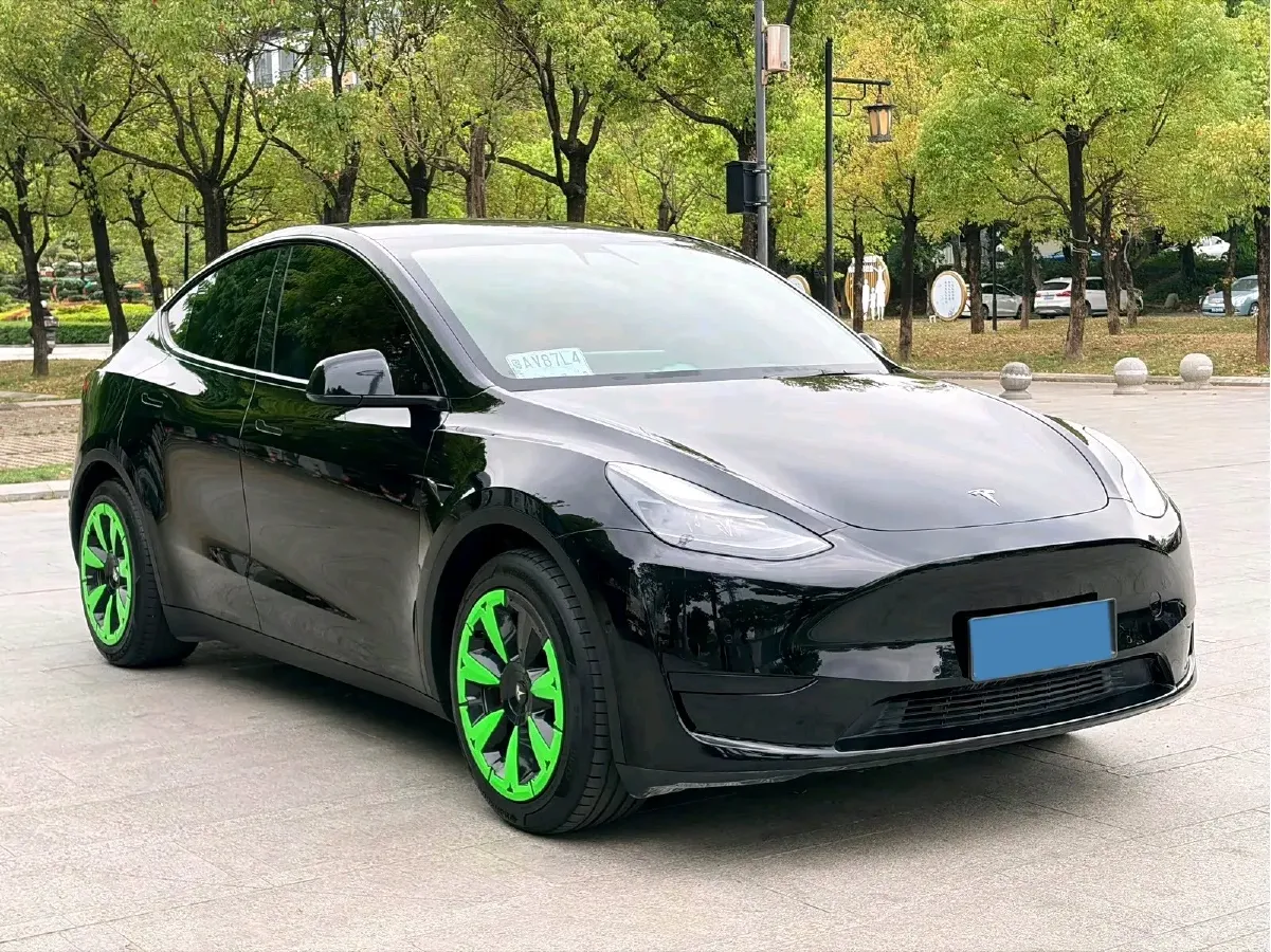 2022 Tesla Model Y BEV 60KWH,autocango,china used car exporter,china ev exporter,chinese used car exporter,chinese used ev exporter