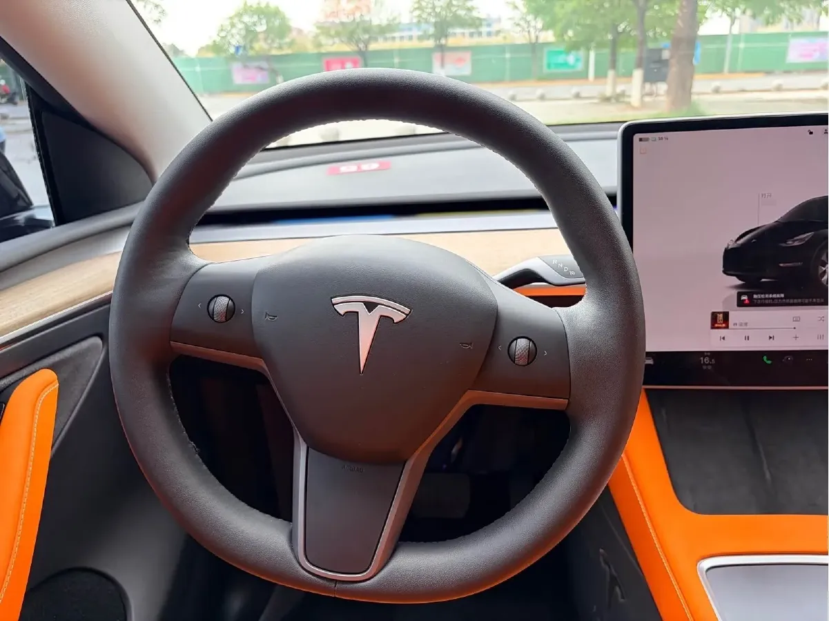 2022 Tesla Model Y BEV 60KWH,autocango,china used car exporter,china ev exporter,chinese used car exporter,chinese used ev exporter