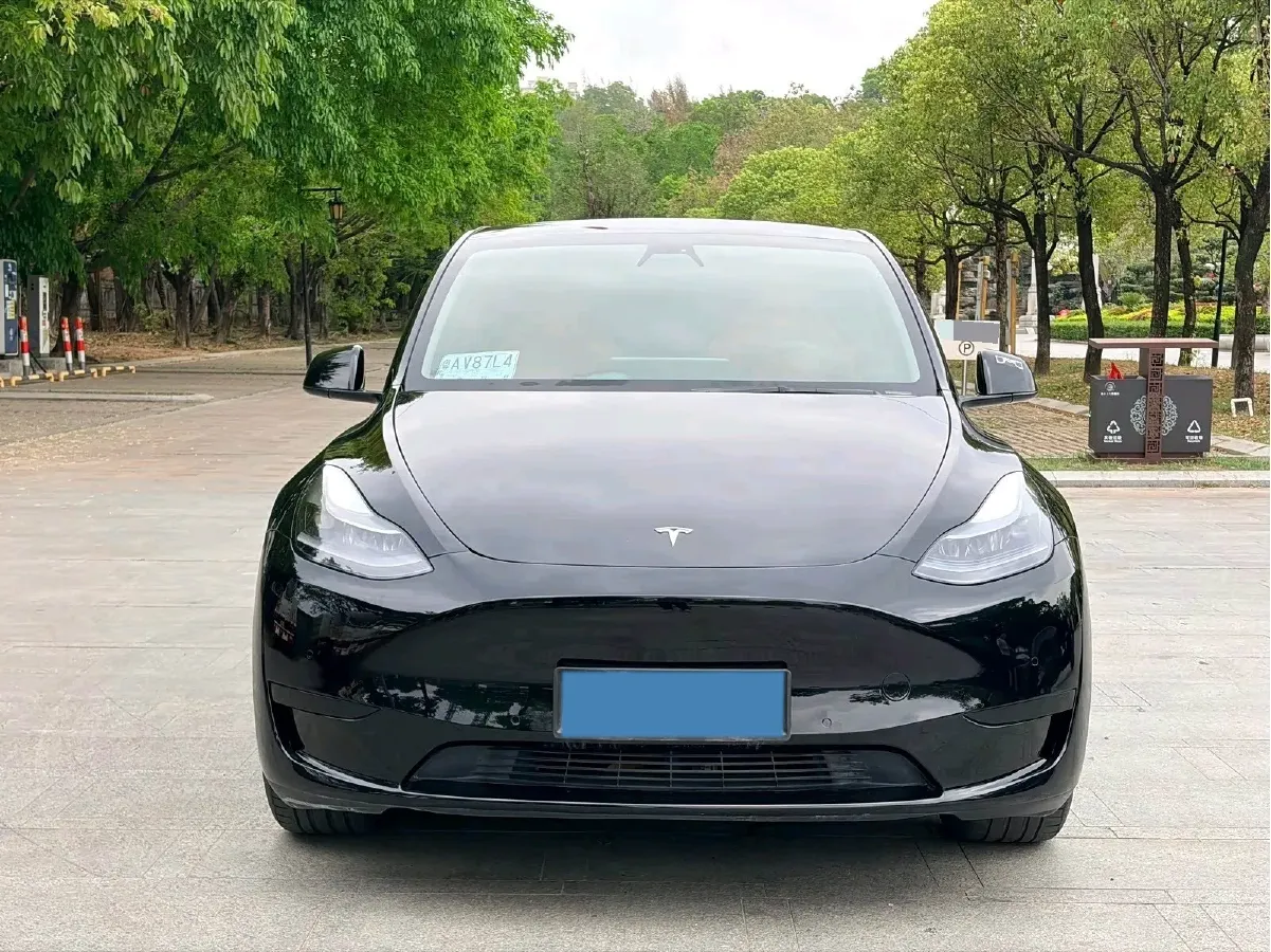 2022 Tesla Model Y BEV 60KWH,autocango,china used car exporter,china ev exporter,chinese used car exporter,chinese used ev exporter