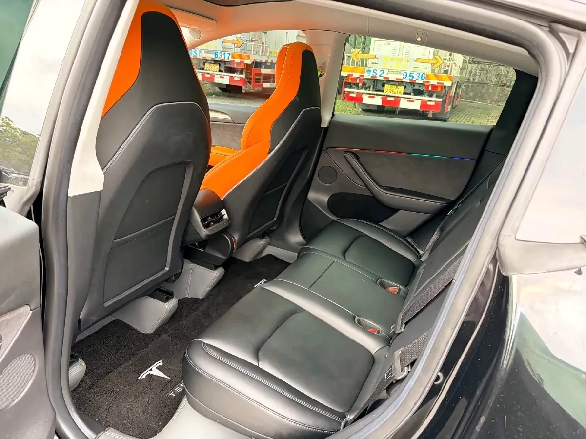 2022 Tesla Model Y BEV 60KWH,autocango,china used car exporter,china ev exporter,chinese used car exporter,chinese used ev exporter