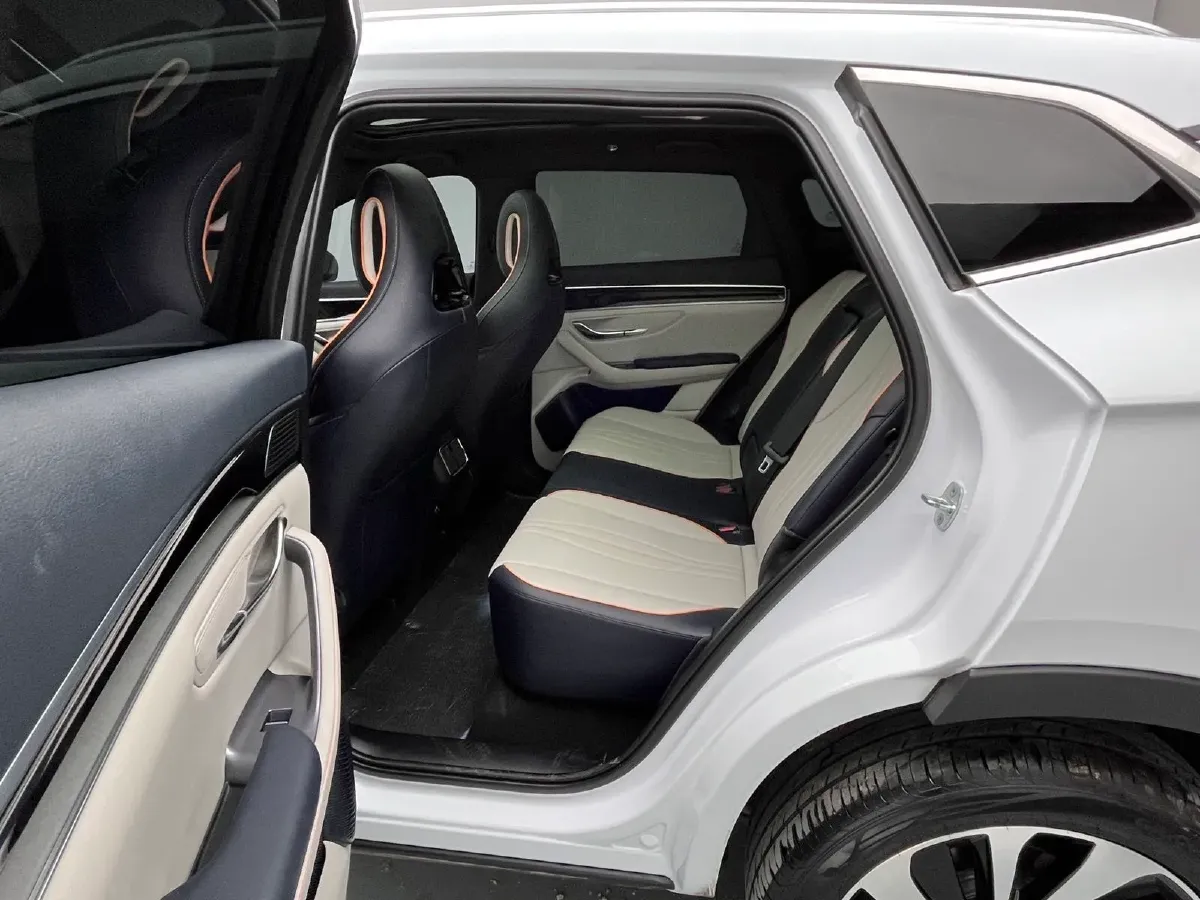 2024 BYD Song Plus BEV 71.8KWH,autocango,china used car exporter,china ev exporter,chinese used car exporter,chinese used ev exporter