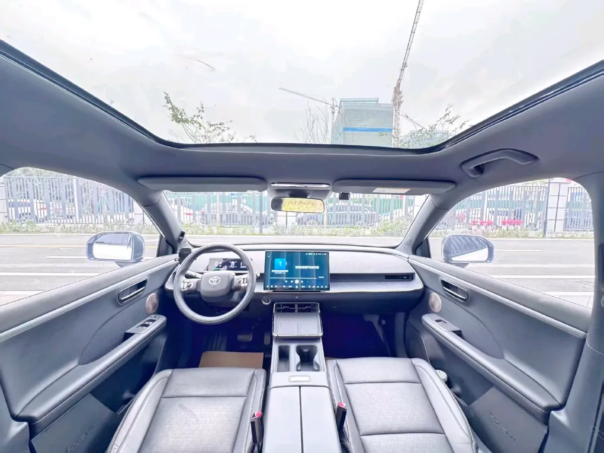 2025 Toyota BZ3X BEV 58.37KWH,autocango,china used car exporter,china ev exporter,chinese used car exporter,chinese used ev exporter