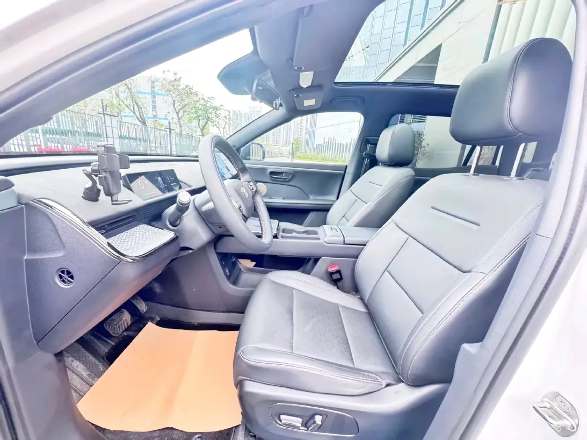 2025 Toyota BZ3X BEV 58.37KWH,autocango,china used car exporter,china ev exporter,chinese used car exporter,chinese used ev exporter