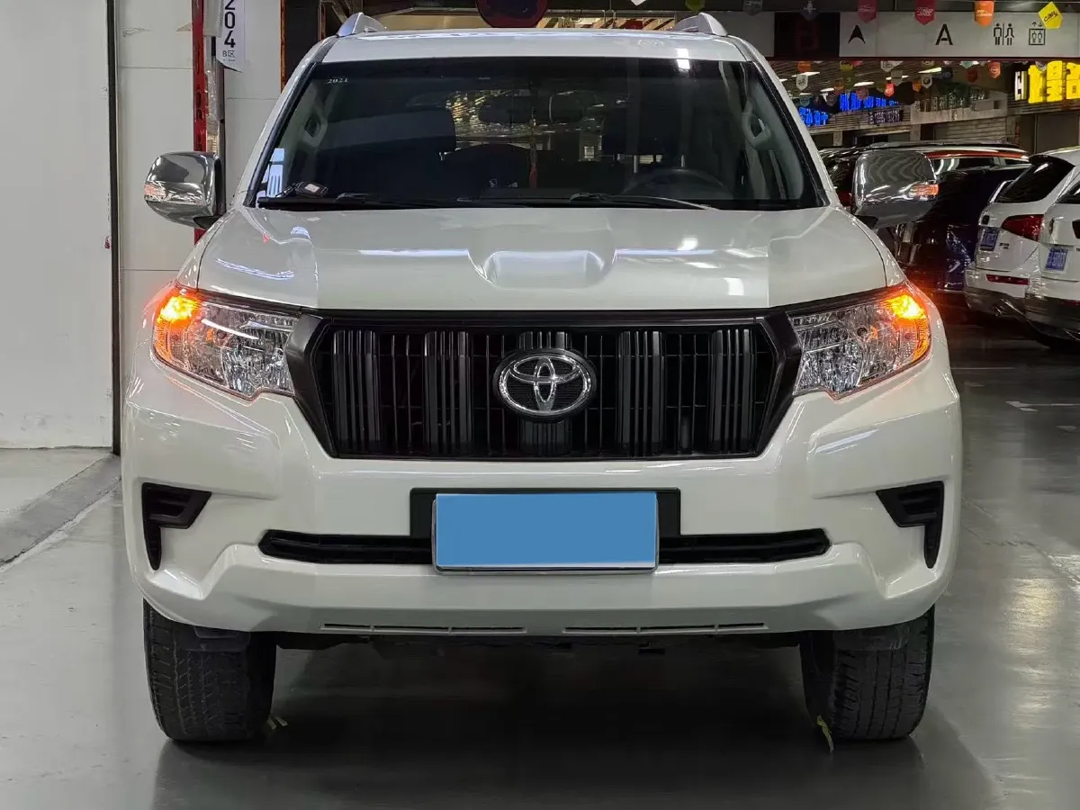 2015 Jaguar XF 2.0T 240HP L4 8AT,autocango,china used car exporter,china ev exporter,chinese used car exporter,chinese used ev exporter