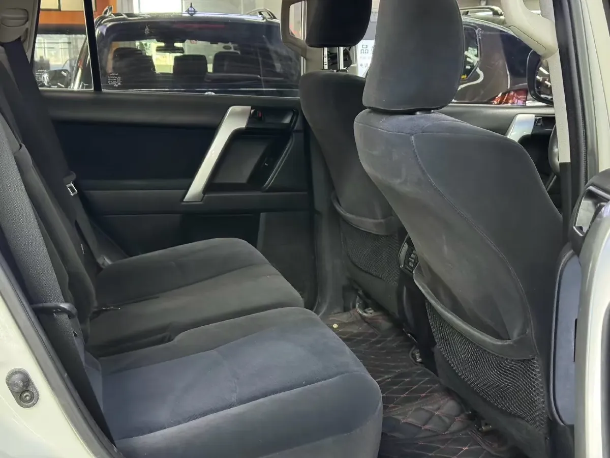 2015 Jaguar XF 2.0T 240HP L4 8AT,autocango,china used car exporter,china ev exporter,chinese used car exporter,chinese used ev exporter