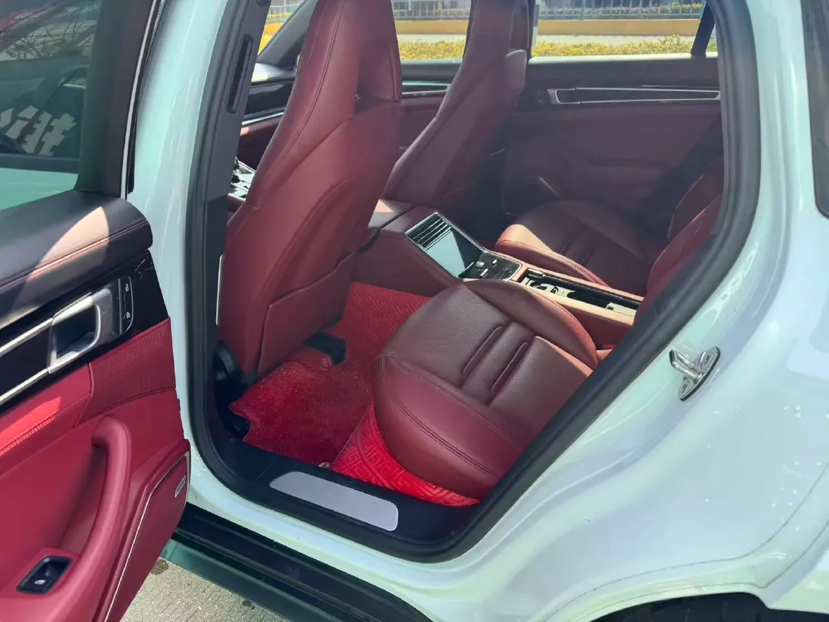 2021 Porsche Panamera 2.9T 330HP V6 8DCT,autocango,china used car exporter,china ev exporter,chinese used car exporter,chinese used ev exporter