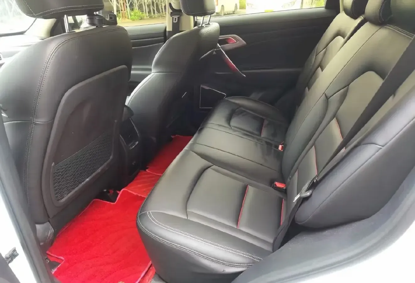 2020 Roewe i6 1.5T 169HP L4 7DCT,autocango,china used car exporter,china ev exporter,chinese used car exporter,chinese used ev exporter