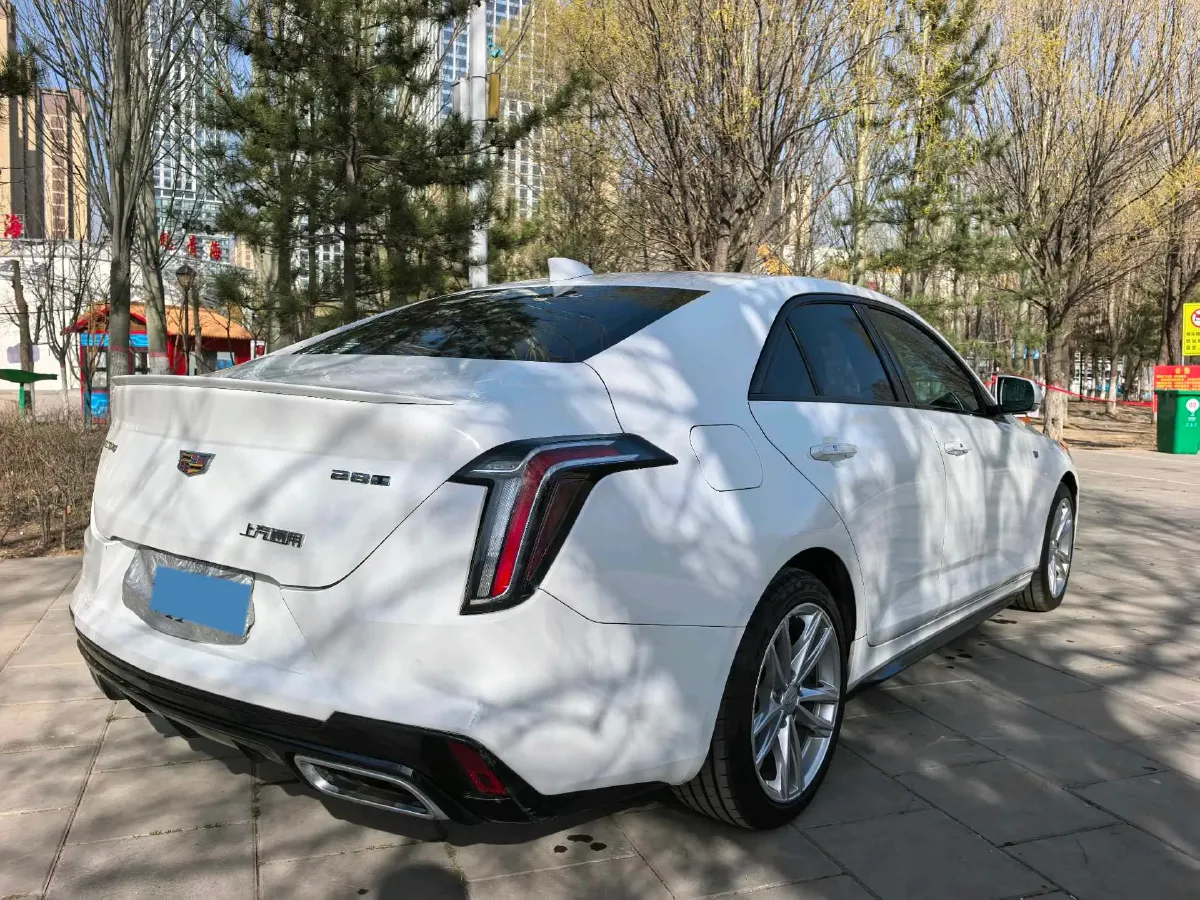 2021 Cadillac CT4 2.0T 237HP L4 8AT,autocango,china used car exporter,china ev exporter,chinese used car exporter,chinese used ev exporter