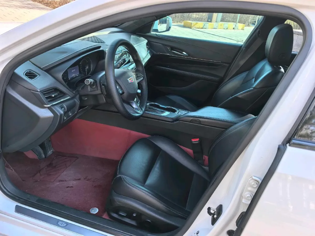 2021 Cadillac CT4 2.0T 237HP L4 8AT,autocango,china used car exporter,china ev exporter,chinese used car exporter,chinese used ev exporter