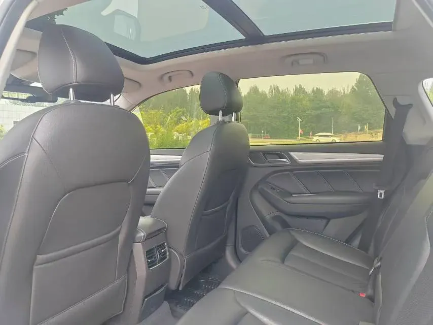 2018 Roewe RX5 1.5T 169HP L4 2AT PHEV 12KWH,autocango,china used car exporter,china ev exporter,chinese used car exporter,chinese used ev exporter